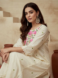 Embroidered Round Neck Kurta & Trousers With Dupatta