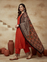 Women Ethnic Motifs Printed V-Neck Kurta & Trousers With Dupatta