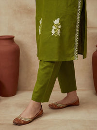 Embroidered V-Neck Kurta & Trousers With Dupatta