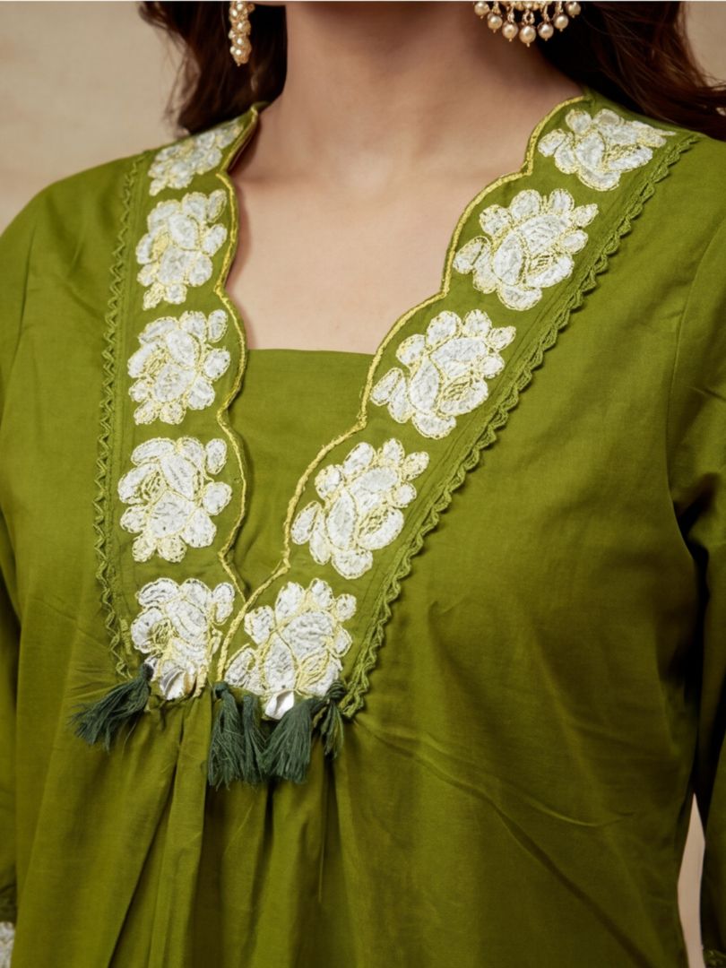 Embroidered V-Neck Kurta & Trousers With Dupatta