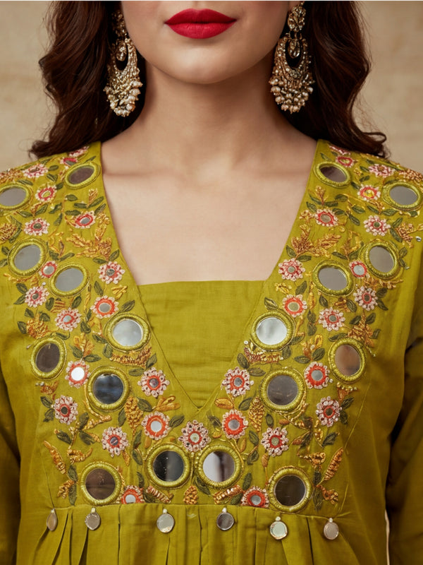 Embroidered V-Neck Kurta & Trousers With Dupatta