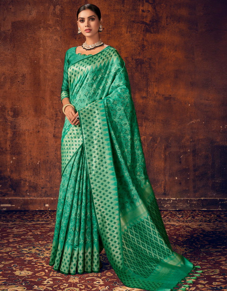 The Heart Story Handloom Cotton Saree Dark Green