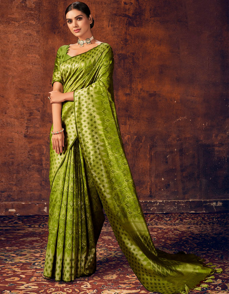 The Heart Story Handloom Cotton Saree Moss Green