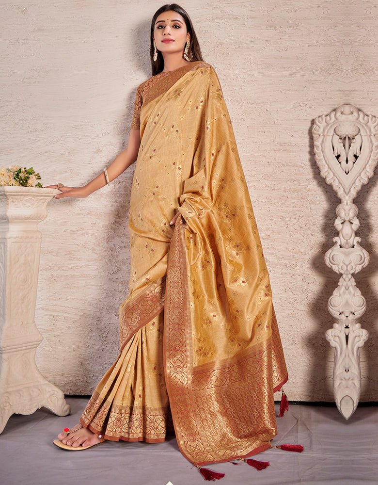 The Happy Vastra Silk Saree Golden