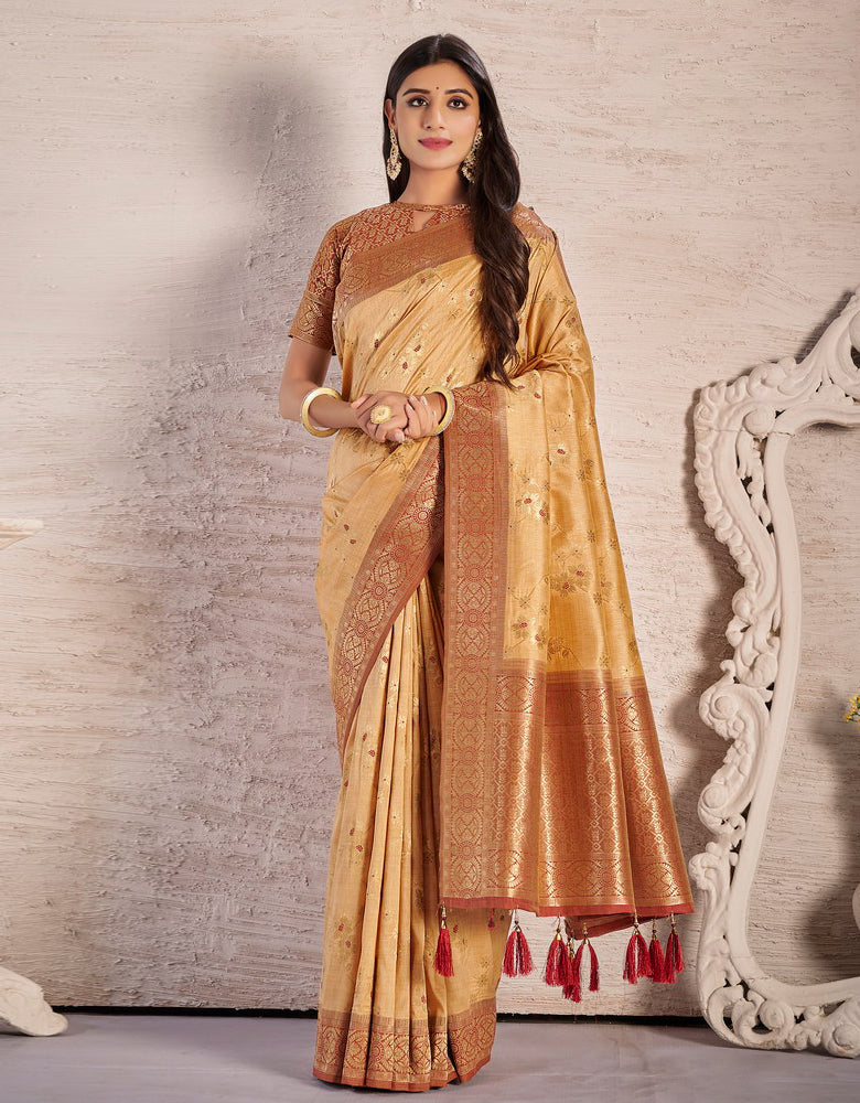 The Happy Vastra Silk Saree Golden