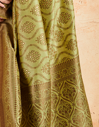 The Silent Vastra Silk Saree Fern Green